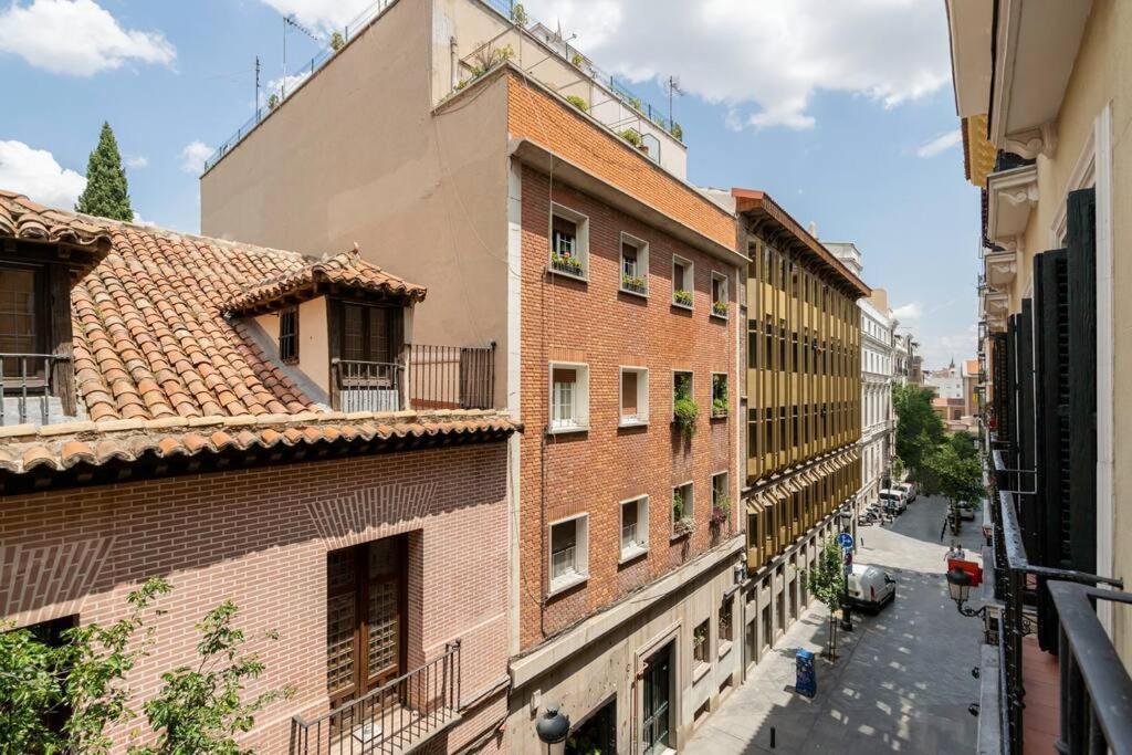 Flat In Barrio De Las Letras / Cervantes20 Madrid Exterior foto