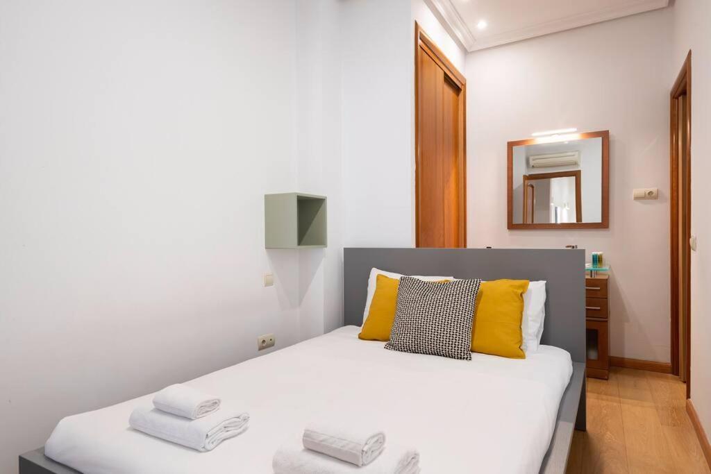 Flat In Barrio De Las Letras / Cervantes20 Madrid Exterior foto